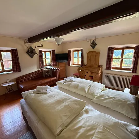 Berggasthof Butzn Wirt Hotel 2*