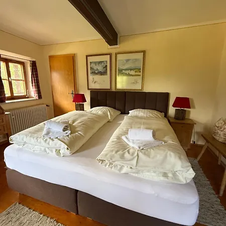 Hotel Berggasthof Butzn Wirt 2*