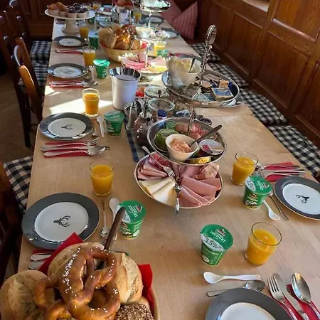 Berggasthof Butzn Wirt Hotel Ruhpolding