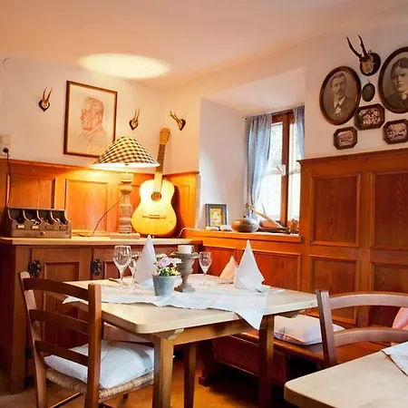 Berggasthof Butzn Wirt 2*