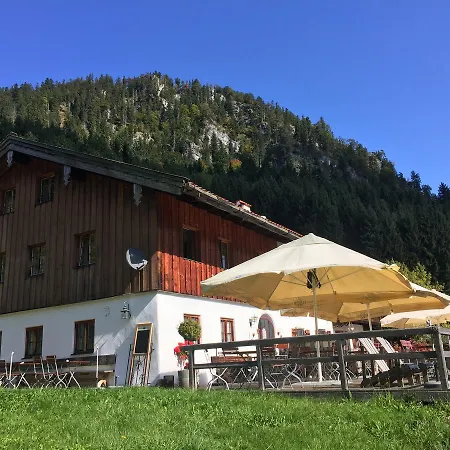 Berggasthof Butzn Wirt 2*
